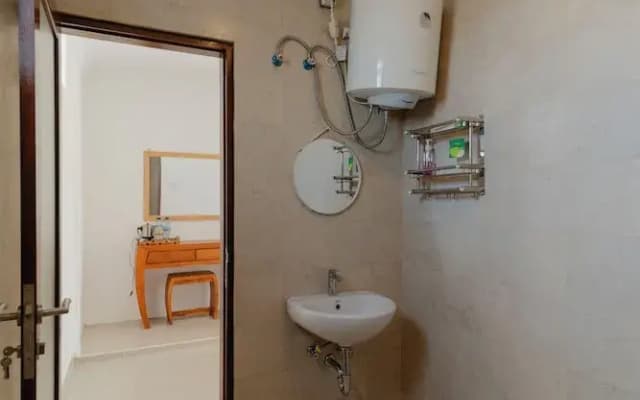 Hotel Anyar Teges - photo 5