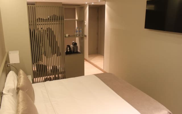 Hotel Well and Come Barcelona - photo 5