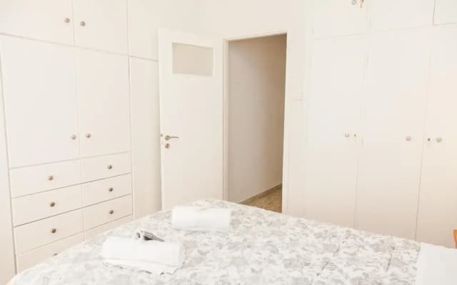 Cozy apt with Lycabettus View - photo 2