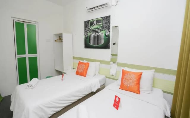 OYO 221 Olive Hotel - photo 5