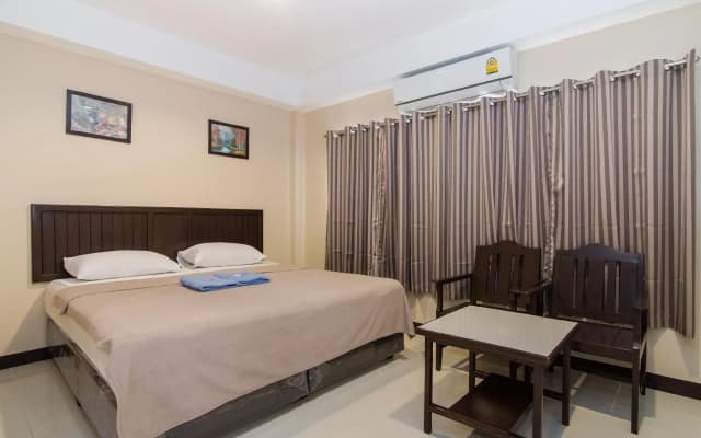 Orient House - photo 3