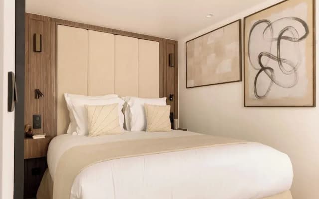 Chic A/C Central apt - 2bdr/6p - Faubourg s/ Denis - photo 2