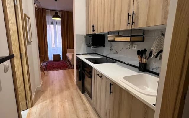 w Dreamy 1BR With Great Balconny - photo 4