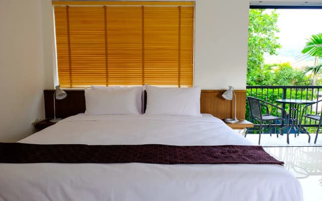 The Umbrella House - photo 4