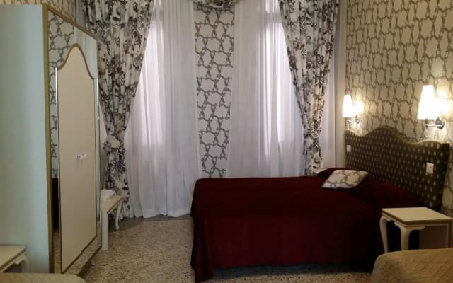 Hotel Cà Nobile Corner - photo 5