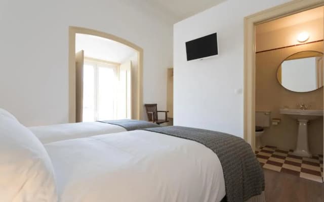 Príncipe Real Guest House - photo 3