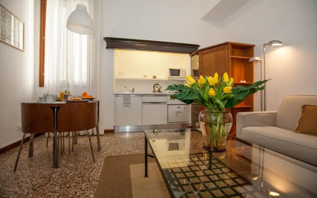 Ca' Foscolo Residence - photo 3