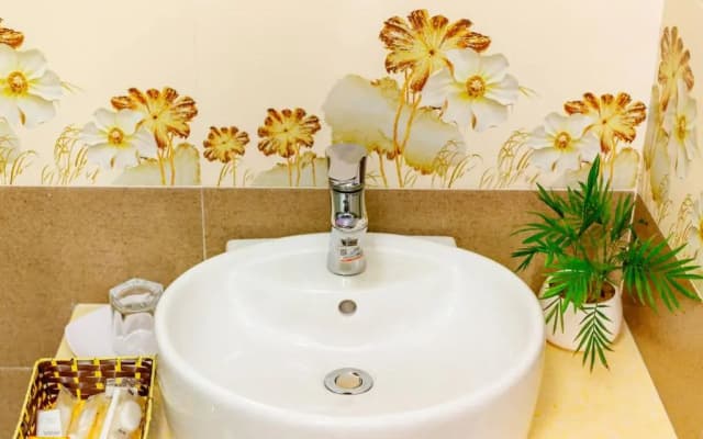 Lan Tuong Hotel - photo 4