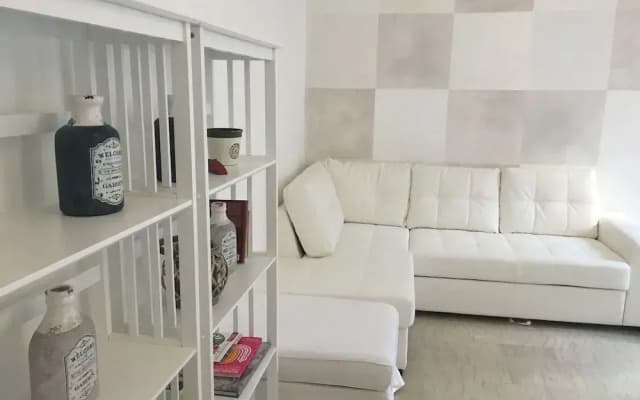 Step Spanish Apartment with Terrace - photo 5