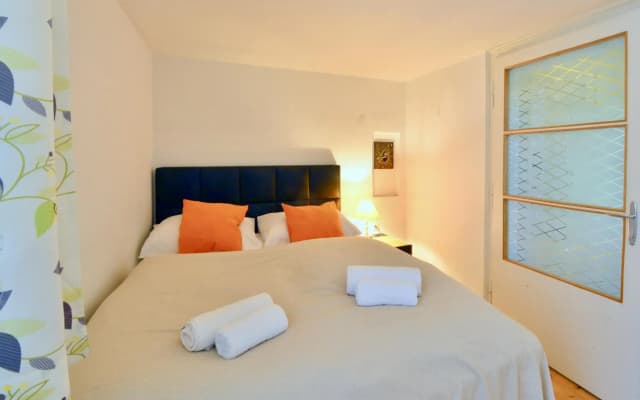 Stylish, Cosy & Central "Self-Check-In" Apartment - photo 5