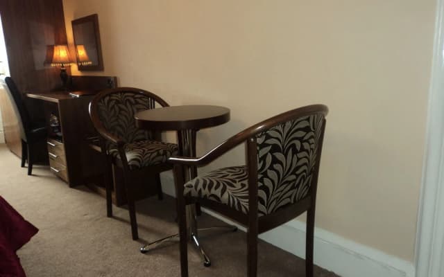Edinburgh Regency Guest House - photo 4