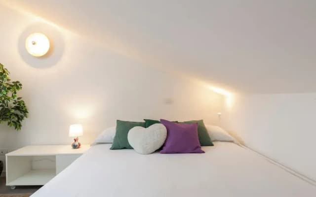 notaMi - Bright Attic M4 - 2 Bedrooms - photo 5