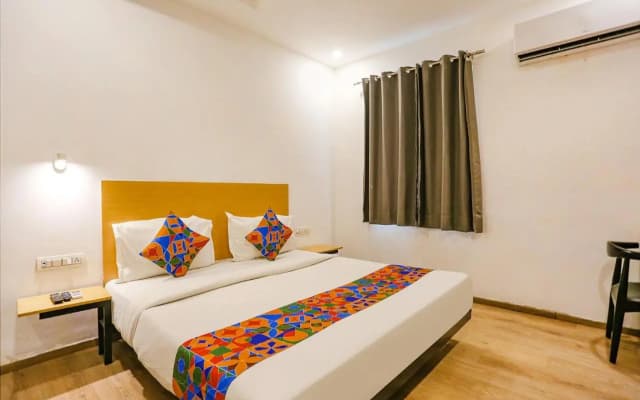 FabHotel Roseman - photo 2