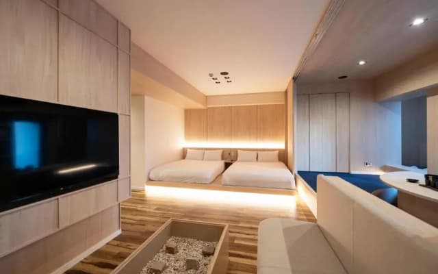 Uh Suite Namba Station - photo 3