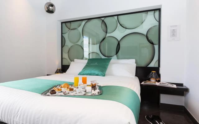 JC Hotel - photo 4