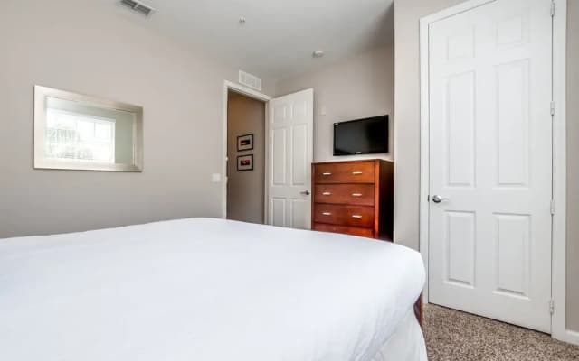 5036 Shoreway Loop #308 - photo 4