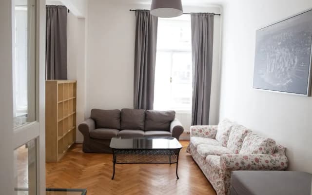 Spacious 2 Bedroom Apartment With Nice Terrace - photo 5