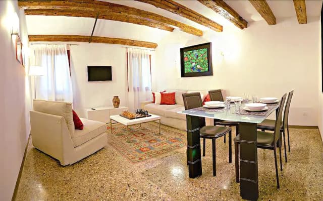 Venice Home gallery - photo 2