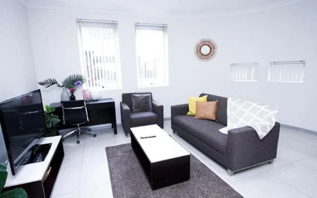 Dulcis Domus Broadway Serviced Apartments - photo 5