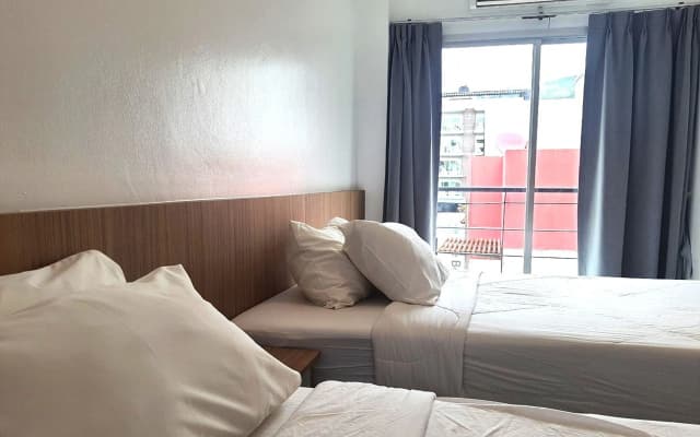 Patong Bay Inn - photo 5