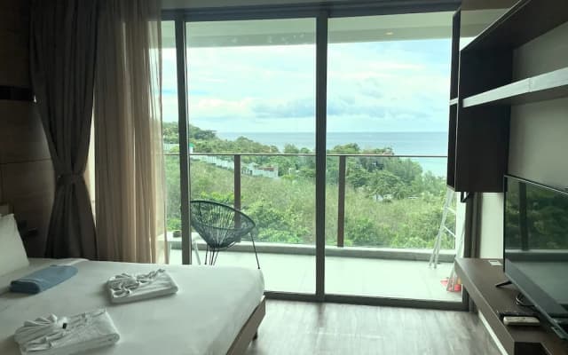 Sea view studio at Oceana by Lofty - photo 4