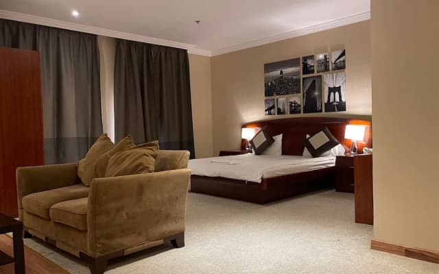 Wakra Inn Hotel Apartments - photo 3