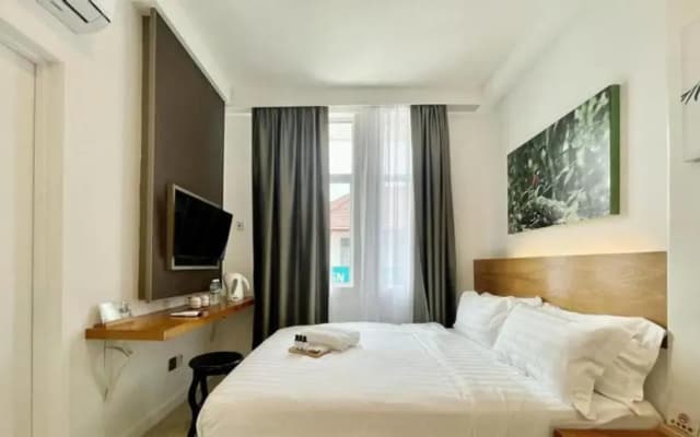 Atap Hotel - photo 5