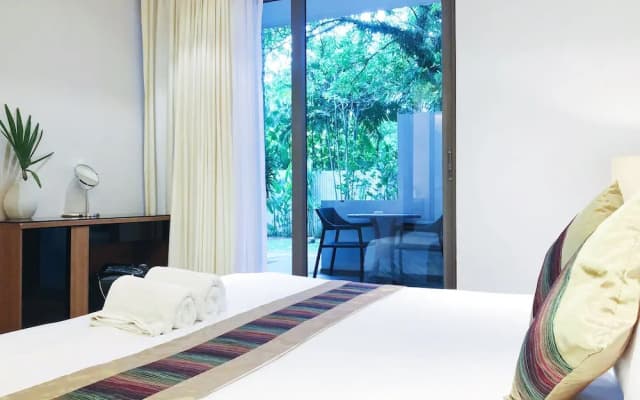 Beachfront 2br Home With Private Plunge Pool on Stunning Naithon Beach 3 - photo 4