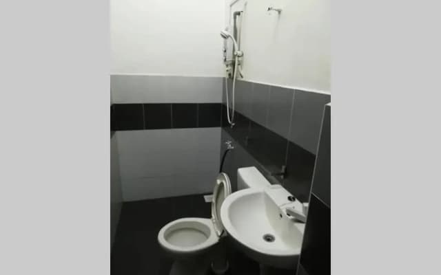D Wangi Homestay Pasir Gudang at Ecotropic - photo 5