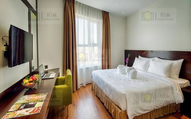 Sofia Suite Hotel & Spa Da Nang - Free 01 Draught Beer and 20-minute Spa per Room - photo 4