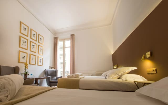 Mihlton Barcelona Boutique B&B - photo 3