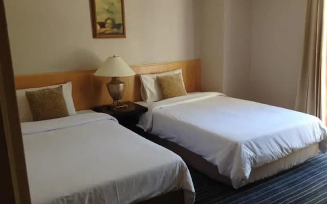 Gardina Asoke Hotel Residence - photo 5