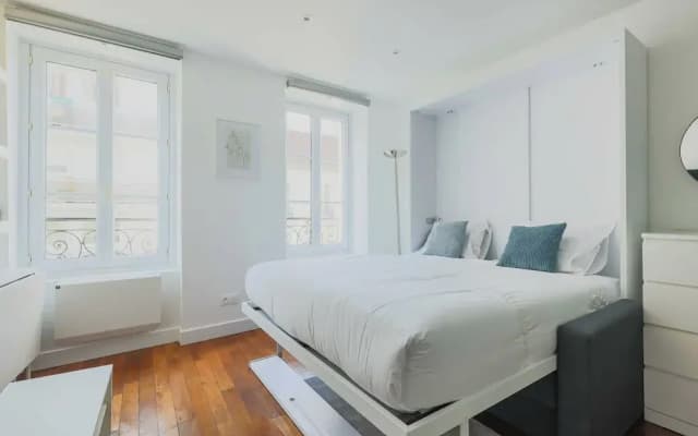 Charming Apartment-1br-3p-ternes - photo 2