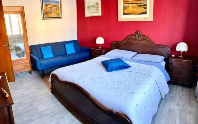 Pang's Guesthouse - photo 4