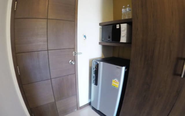 Benjamas Place - photo 2