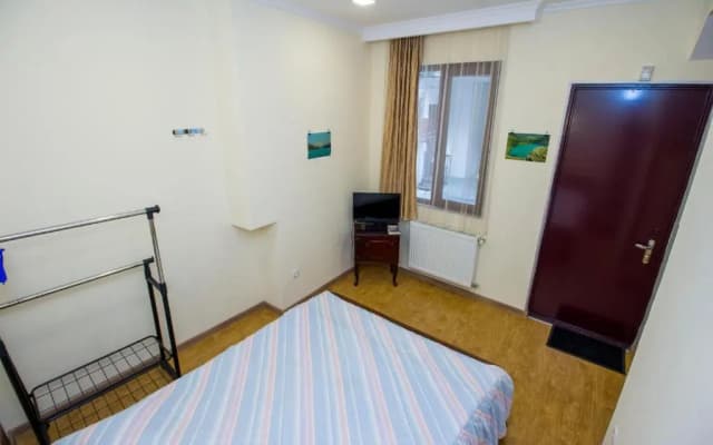 A Comfortable Flat in old Tbilisi - photo 3