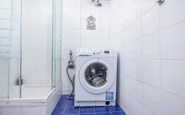 Cosy 1BR - Perfect for Long Stays - photo 2