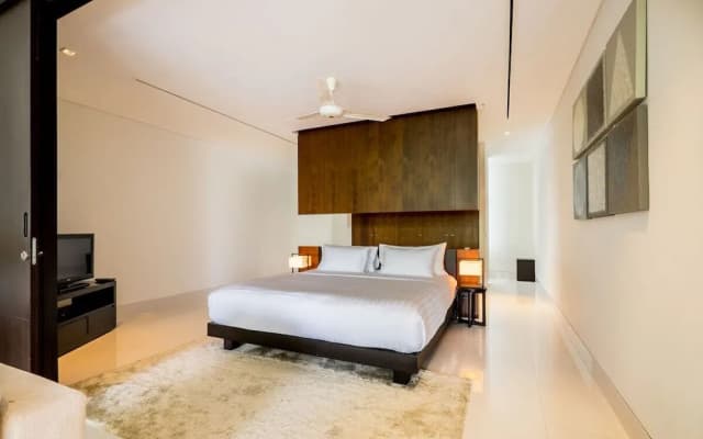 Baan Yamu Suites - photo 4