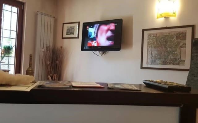 Aurelia Garden Gold Bed & Breakfast - photo 3