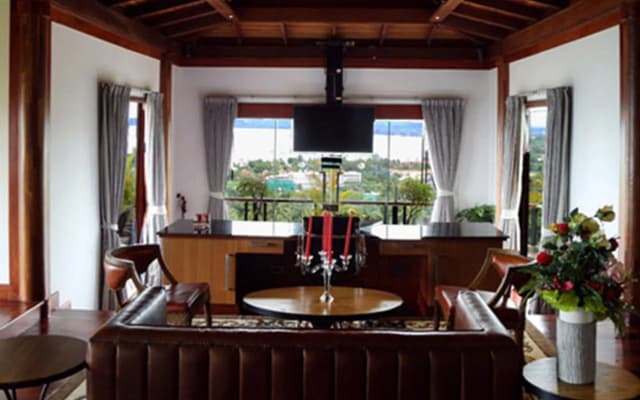 Koi Signature Villa - photo 5