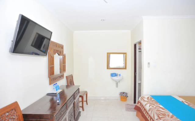 Airy Legian Dewi Sri 88 Kuta Bali - photo 3
