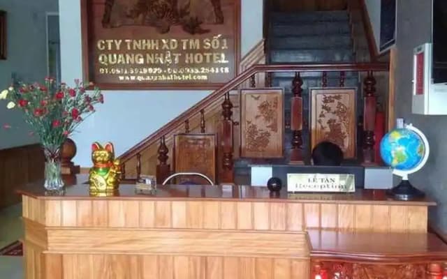 Quang Nhat Hotel - photo 2