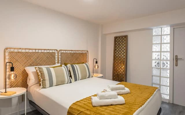 BNBHolder Calm Duplex RETIRO FREE PARKING - photo 5