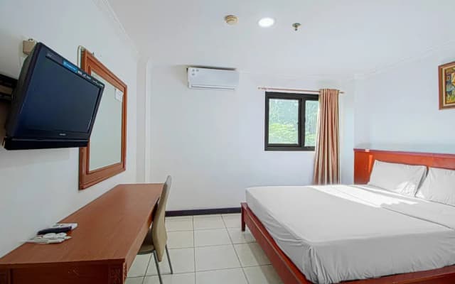 Ende Elok Hotel - photo 5