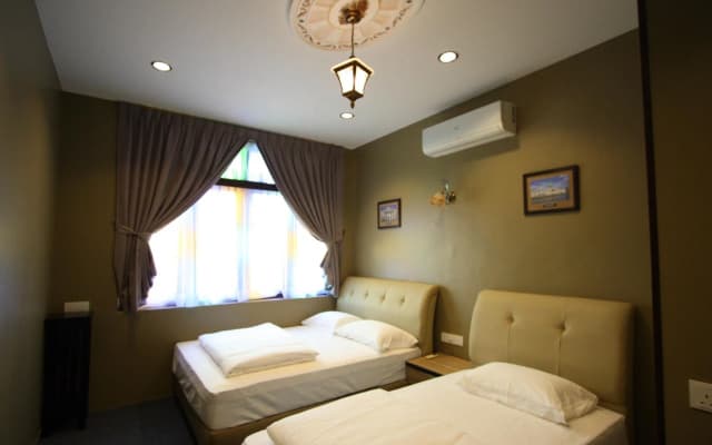 Shamrock Greenhill - photo 5