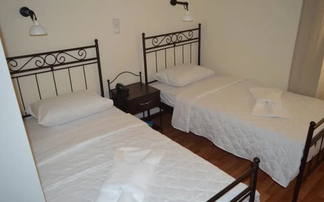 Athinas Street Inn - photo 2