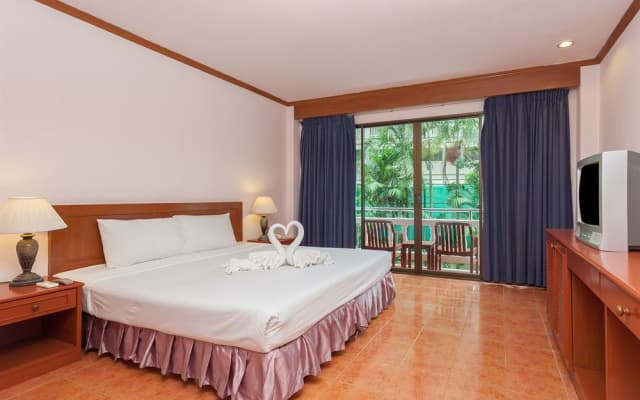 Inn Patong Beach Hotel, Phuket - photo 2