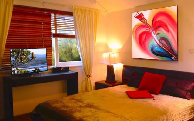Castlepeak HomeStyle Accommodation - photo 5