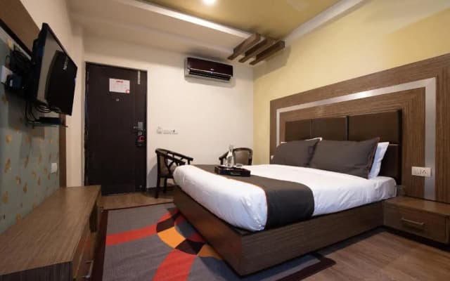 Collection O 76604 Sector 20 Rohini - photo 4