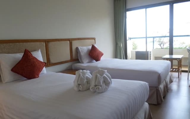 Nautical Inn - photo 5